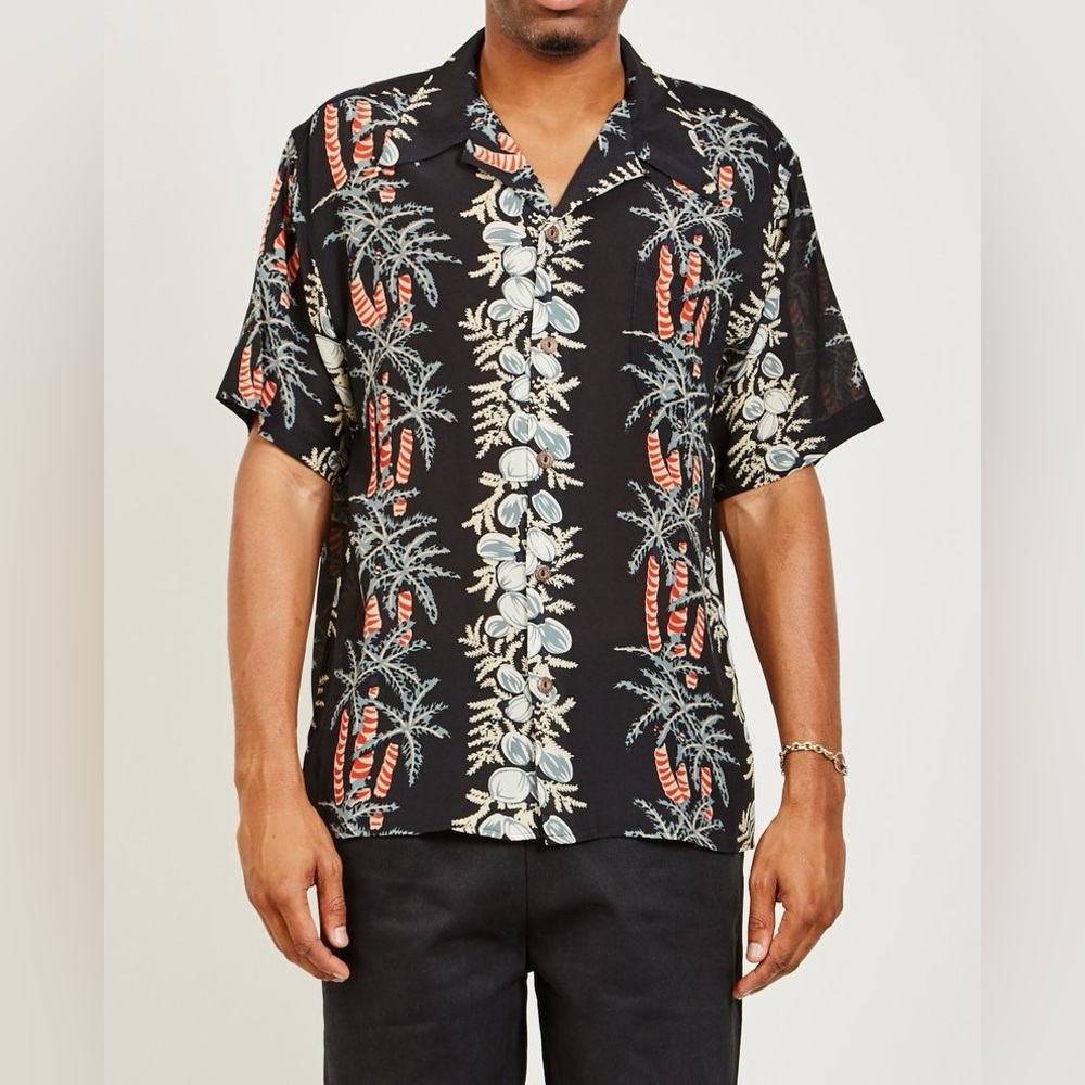 Vintage Diamond Head Sportswear Hawaiian Shirt 🌴 🥥